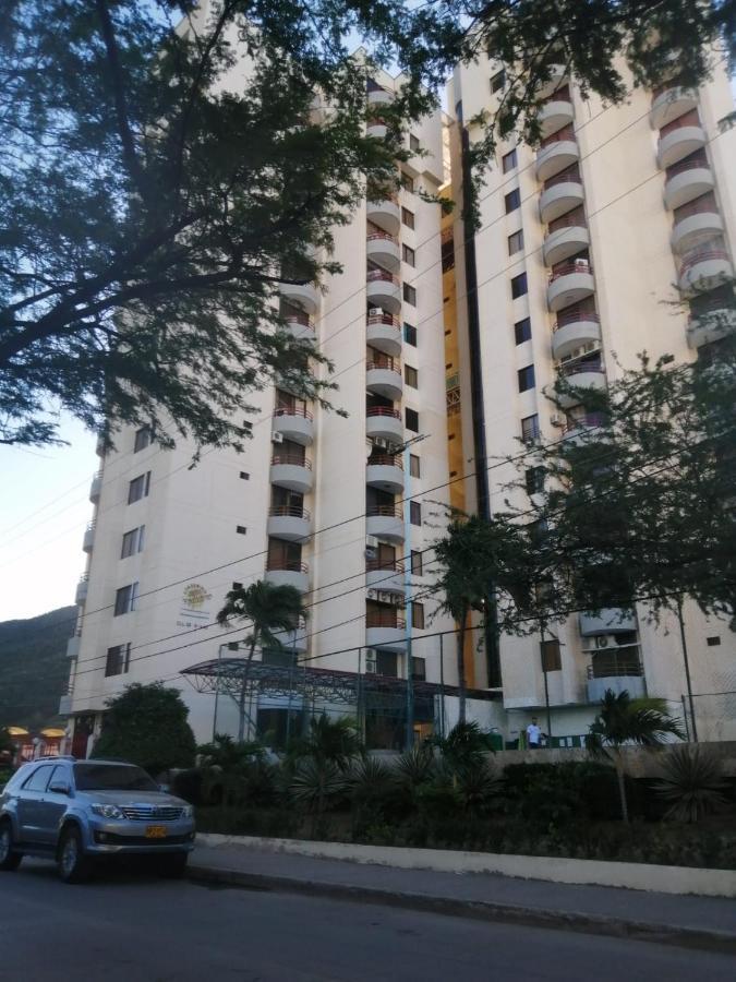 Apartamento Con Piscina Y Parqueadero Santa Marta (Magdalena)